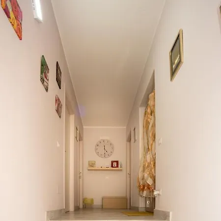 Lo Spillo Bed & Breakfast