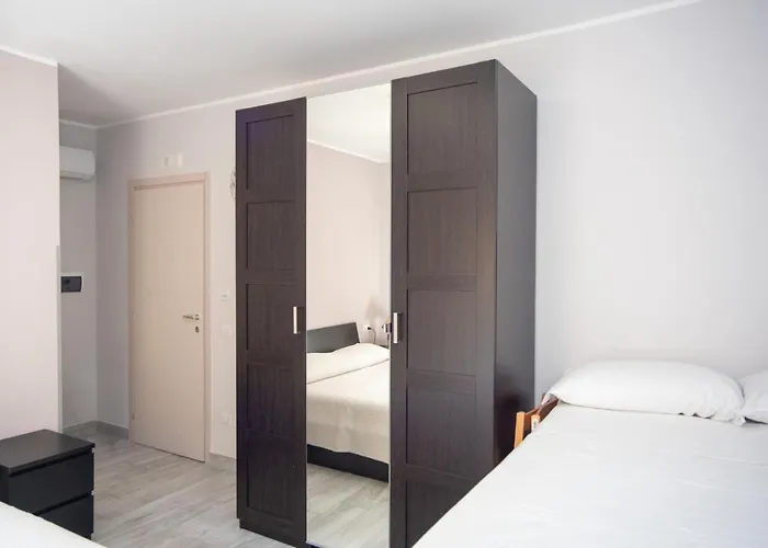 Couette-café Lo Spillo 3*