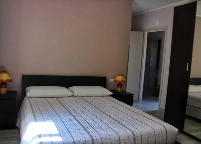 Lo Spillo Couette-café Pineto